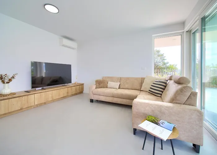 I Вилла Пунат