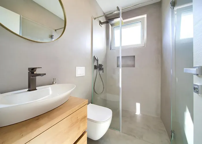 I Вилла Пунат